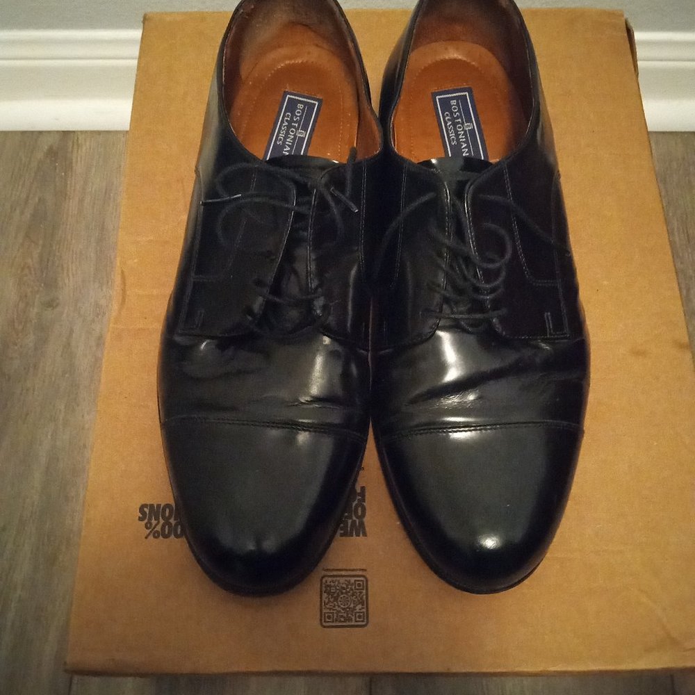 Bostonian shoes size 12